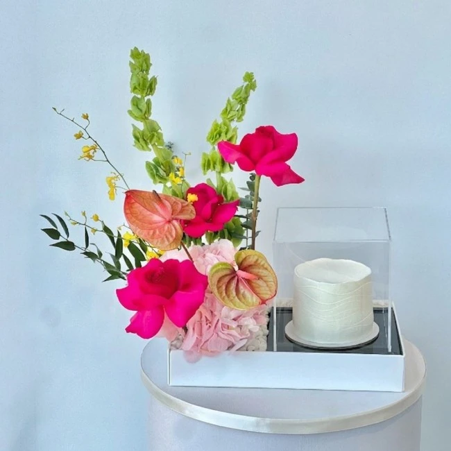 Exotic Bloom Indulgence