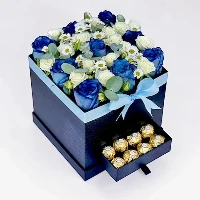 Roses & Chocolates Elegance